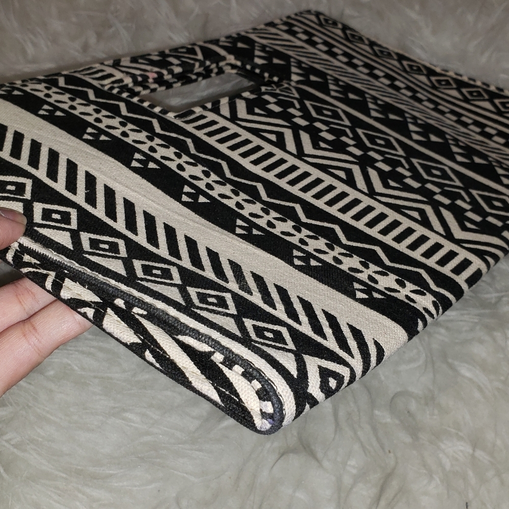 Black and White Tetris block print skinny purse as is